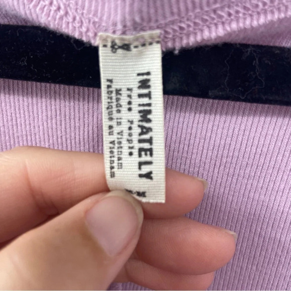 Free People Intimately Free People Baring It Ribbed Boxy Cropped V Neck Tank Top - Picture 3 of 7